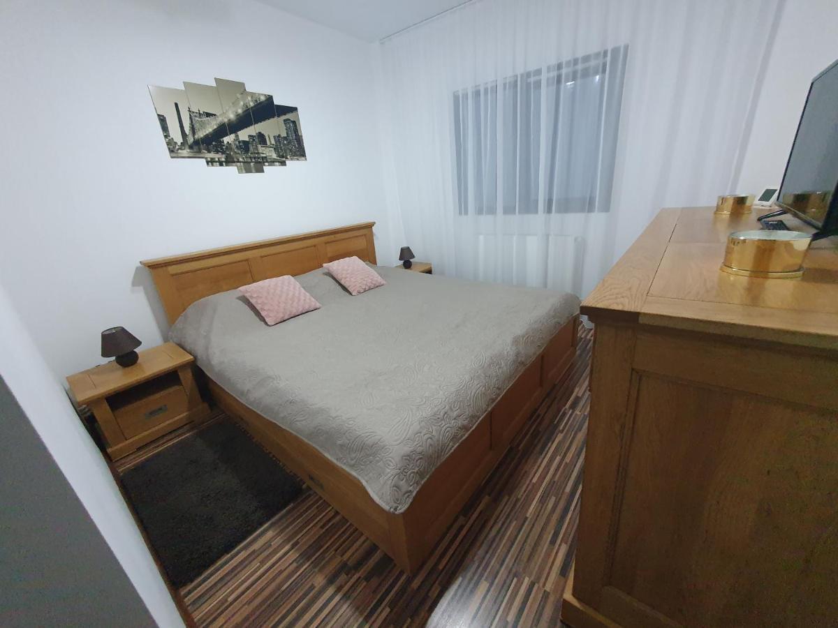 Apartament Exclusive Targu Ocna Exterior foto